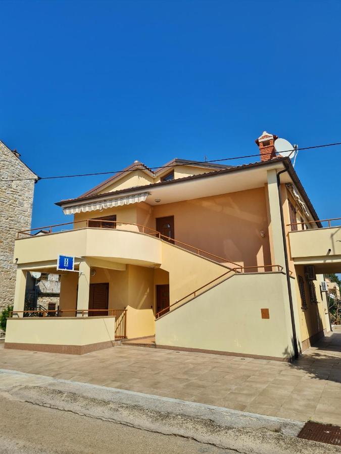 Apartment Manuel Novigrad Istria Exteriér fotografie
